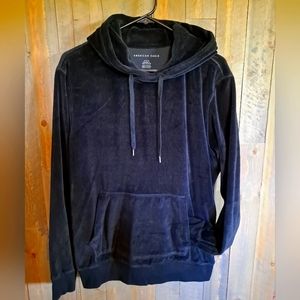Men's Medium American Eagle  Velour Black Hoodie